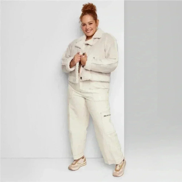NWT Women's Faux Shearling Jacket - Wild
Fable Off-White XXL - Picture 1 of 4